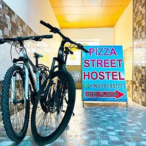 Pizza Street بيت شباب العقبة